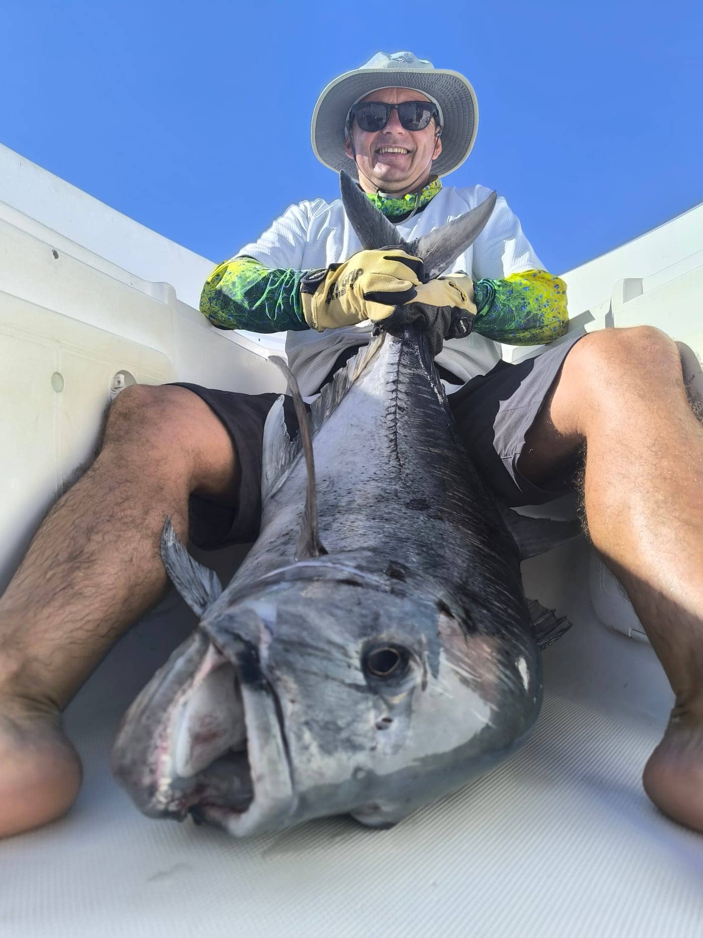 GT vue de dessous - pêche au jigging